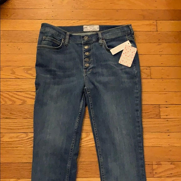 NWT Free People button down skinny jeans - Picture 2 of 8